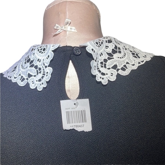 Hot Topic Midnight Hour dress. Black with white lace collar. Size S. NWT - Picture 11 of 12